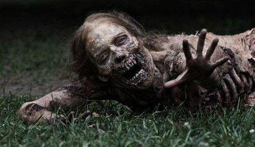 Escena del episodio 1 de la temporada 0 de la serie The Walking Dead