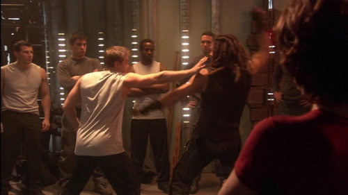 Stargate Atlantis · S2E4 : À corps perdu, image 11