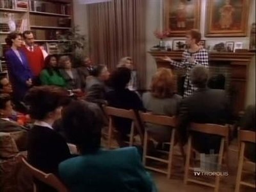 Escena del episodio 21 de la temporada 2 de la serie Beverly Hills, 90210