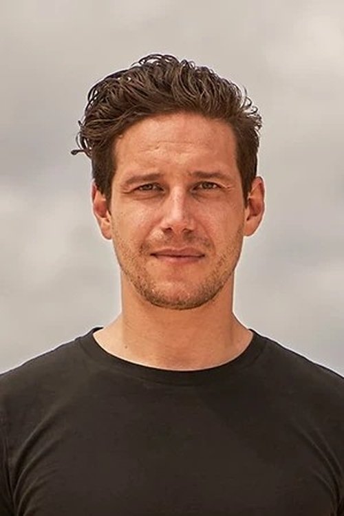 Oliver Wong