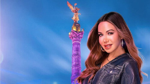 Chiquis sin filtro - Season 1 Backdrop Blur
