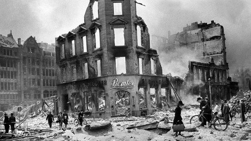 Deutschland bevor die Bomben fielen - Season 1 Backdrop Blur