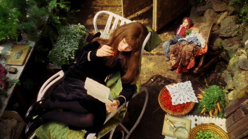 Valerie and Her Week of Wonders