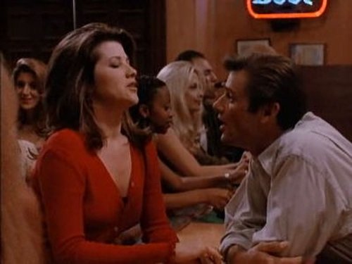 Escena del episodio 8 de la temporada 4 de la serie Melrose Place