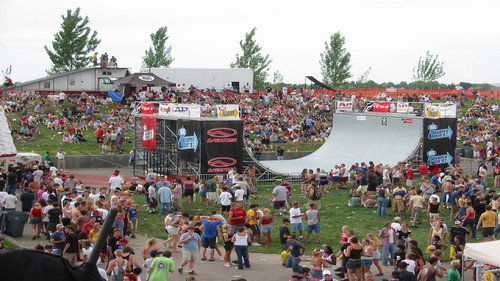 Vans Warped Tour 2002 Backdrop Blur