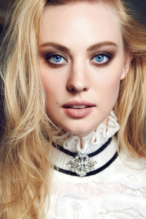 Kép: Deborah Ann Woll színész profilképe