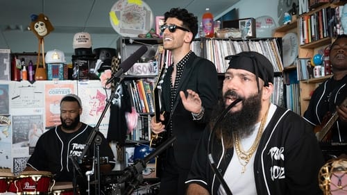 Poster della serie NPR Tiny Desk Concerts