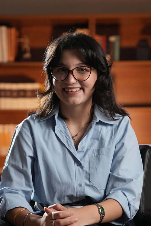 Dilan Nur Gümüş