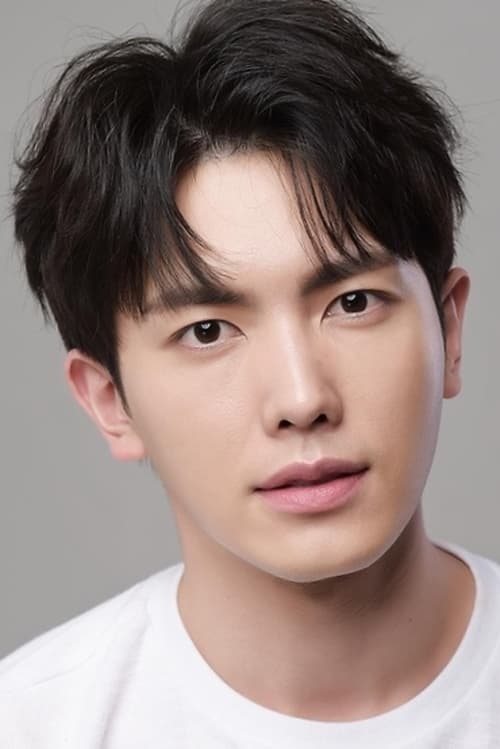 Kép: Park Sin-woo színész profilképe