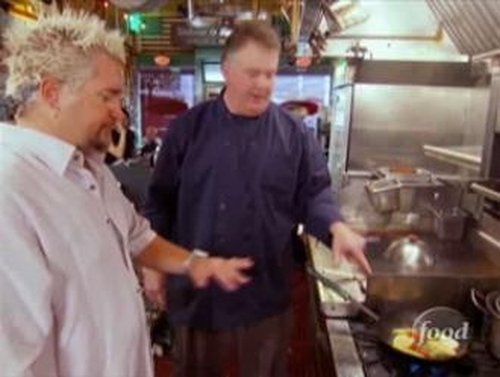 Escena del episodio 10 de la temporada 6 de la serie Diners, Drive-Ins and Dives