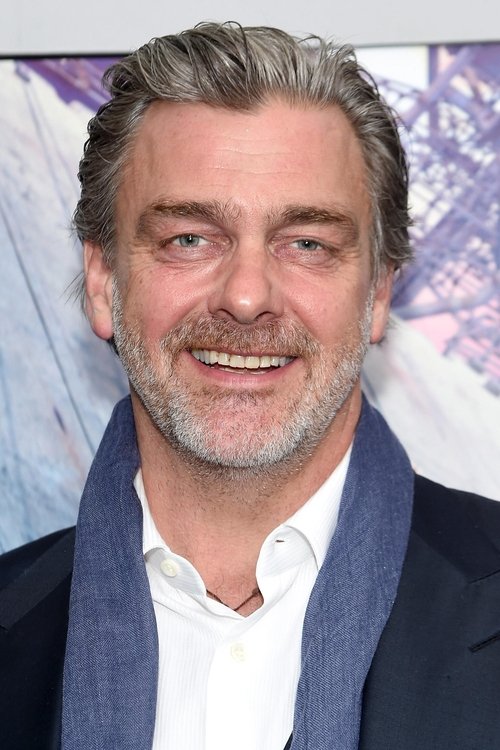 Kép: Ray Stevenson színész profilképe