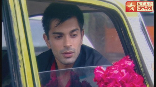 Armaan Buys a Rose For Ridhimma