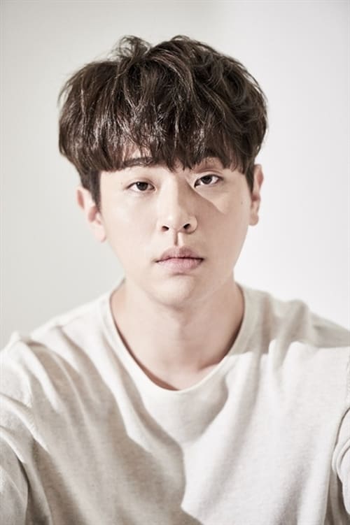 Kép: Park Jeong-min színész profilképe