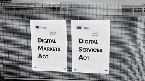 Les Maîtres du Monde : L'Europe face aux Géants du Numérique