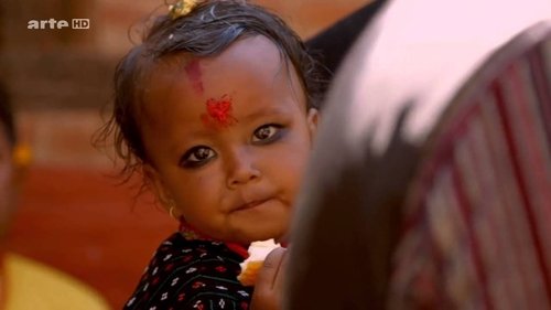Kumaris: les enfants-dieux du Népal