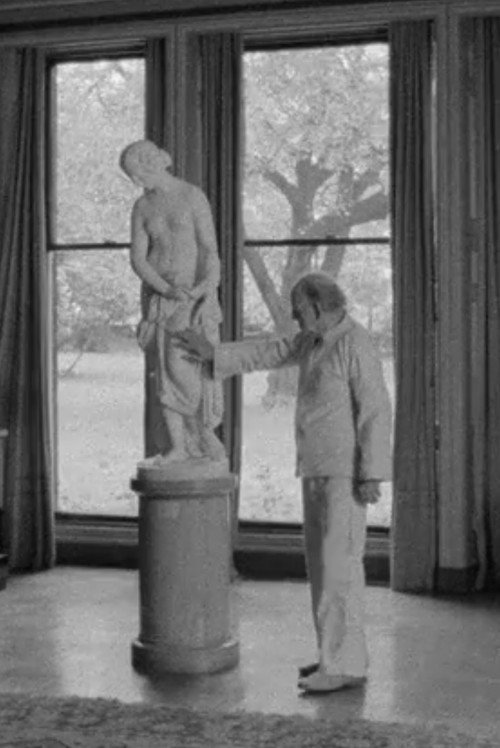 Enverounen still 2