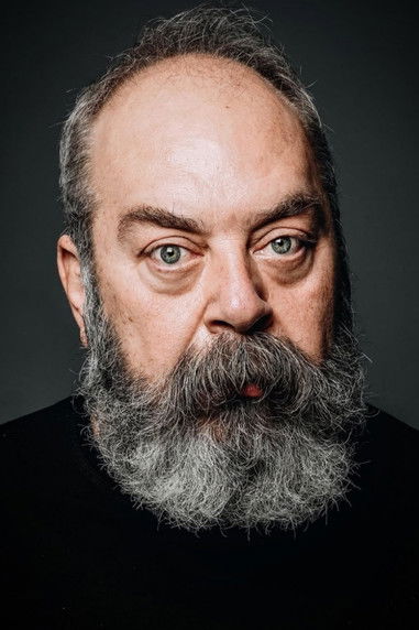 Kép: Ali Düşenkalkar színész profilképe