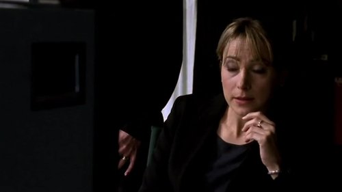 Escena del episodio 3 de la temporada 1 de la serie Impulso sangriento
