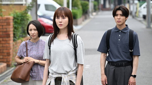 Episode 7 still