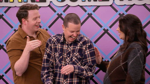 Ally, Brennan, and Talia Try to Get Through Lunch