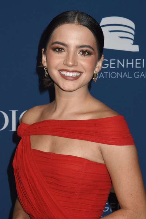 Isabela Merced