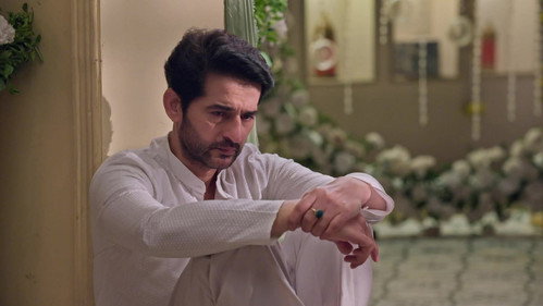 Karan Accepts Samaira