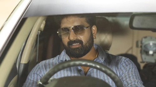 Gopinath Comes to Mayu's Rescue