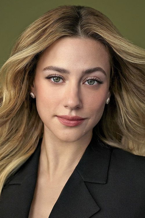 Kép: Lili Reinhart színész profilképe