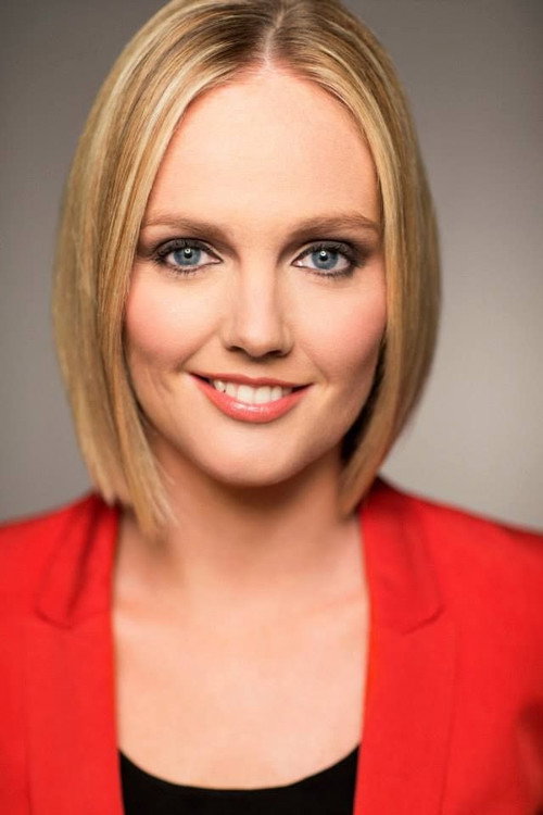 Amanda Davies photo 7