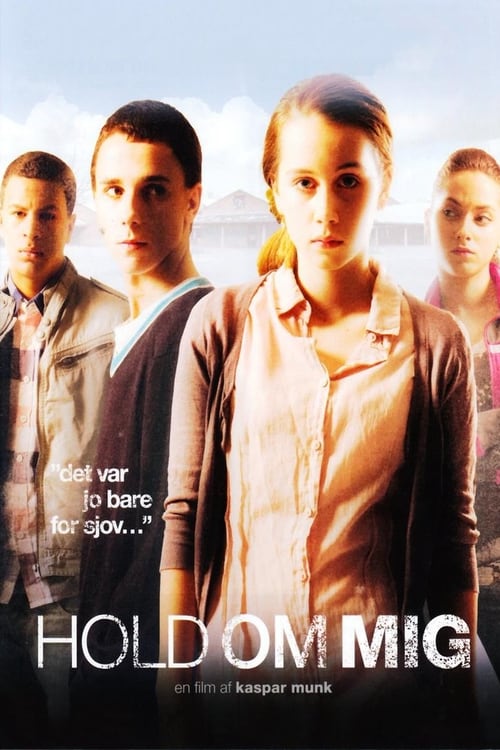 Hold om mig (2010) poster