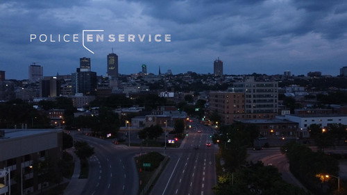 Police en service — Fundos 7