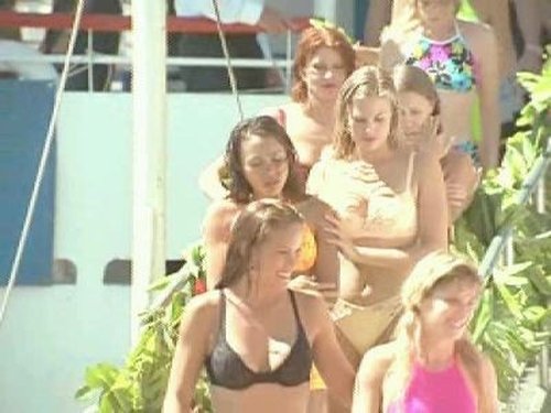 Baywatch, S10E13 - (2000)