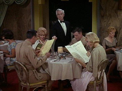 Escena del episodio 3 de la temporada 2 de Gomer Pyle, U.S.M.C.