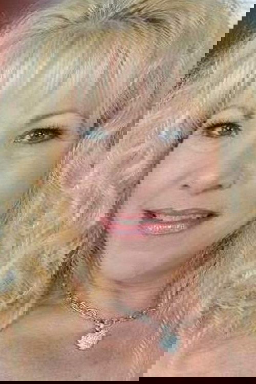 Jennifer James