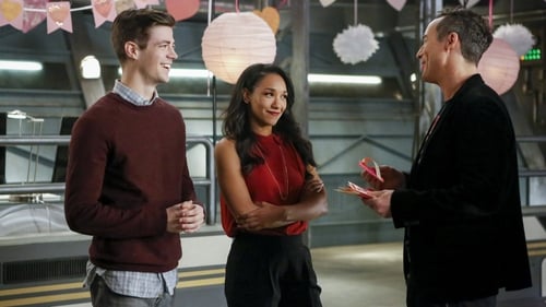 The Flash - Season 3 - Episode 14: Attack on Central City (2)