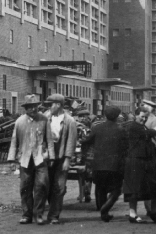 Bau und Einweihung der Großmarkthalle poster