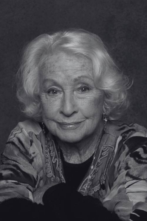 Danielle Darrieux photo 10