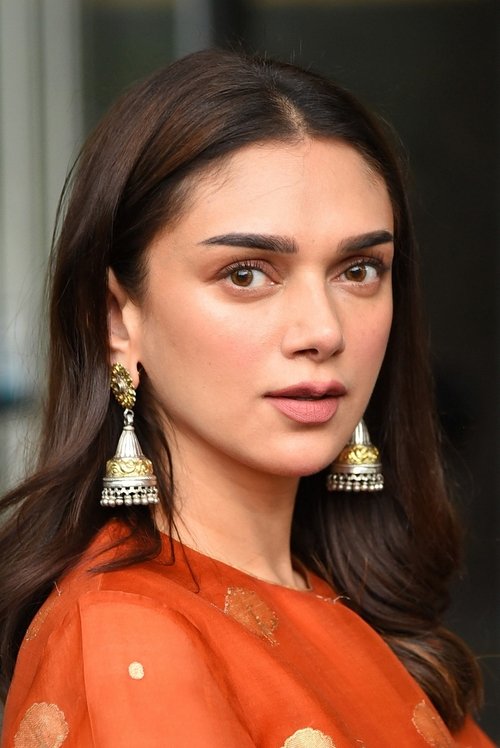 Kép: Aditi Rao Hydari színész profilképe