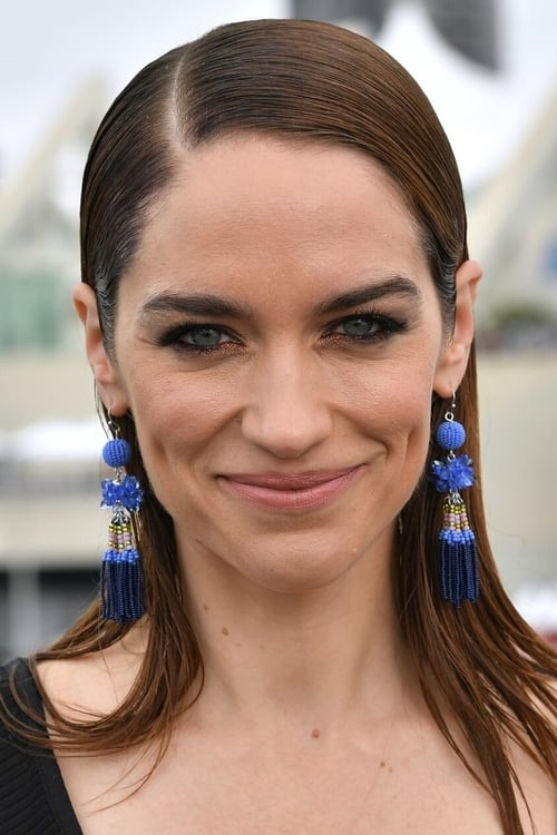 Kép: Melanie Scrofano színész profilképe