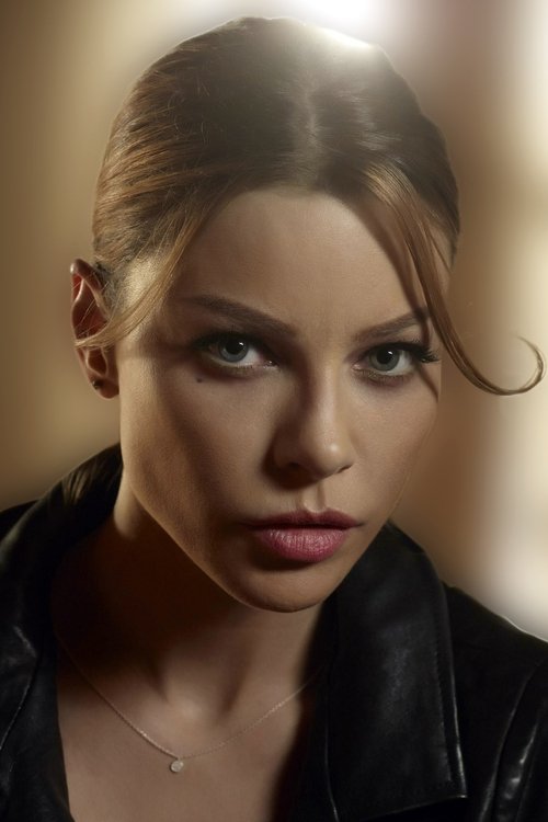 Kép: Lauren German színész profilképe