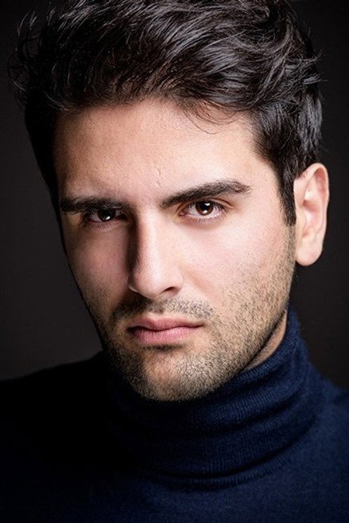 Azaan Symes photo 5