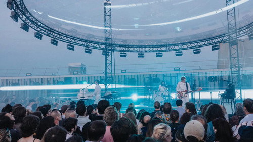 Terminal 1 : Air, Phoenix et Étienne de Crécy