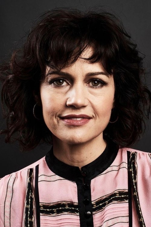 Kép: Carla Gugino színész profilképe