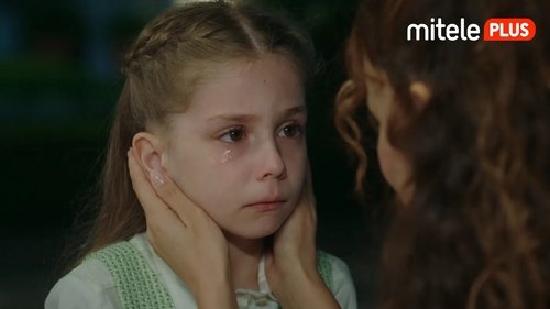 Season 1 Episode 12 - Bir Küçük Gün Işığı (Bir Küçük Gün Işığı)