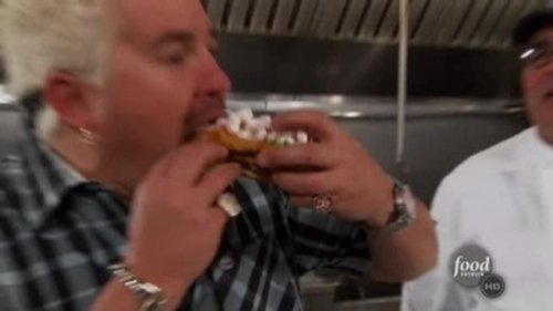 Escena del episodio 12 de la temporada 11 de la serie Diners, Drive-Ins and Dives