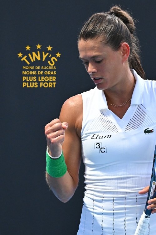 TINY'S AVEC CHLOE PAQUET cover