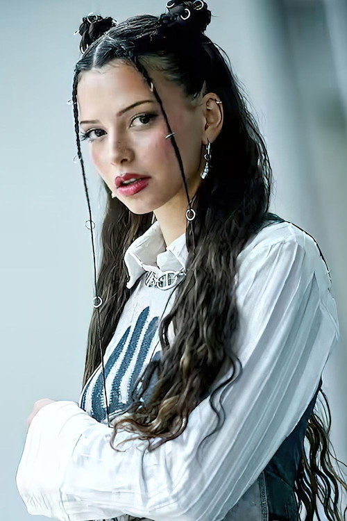 Nina Chuba