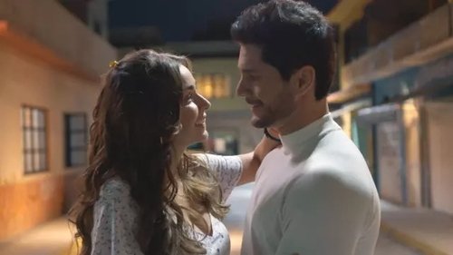 Escena del episodio 22 de la temporada 1 de la serie El amor no tiene receta