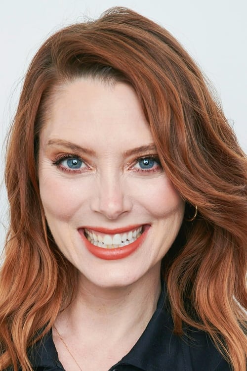 Kép: April Bowlby színész profilképe