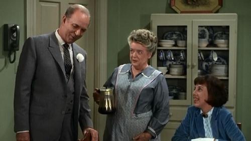 Escena del episodio 13 de la temporada 8 de la serie The Andy Griffith Show